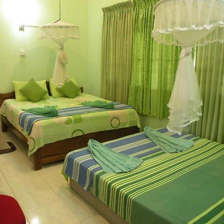 Henderson Airport Residence Negombo Kültér fotó