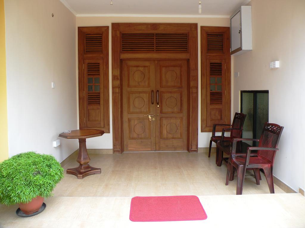 Henderson Airport Residence Negombo Kültér fotó