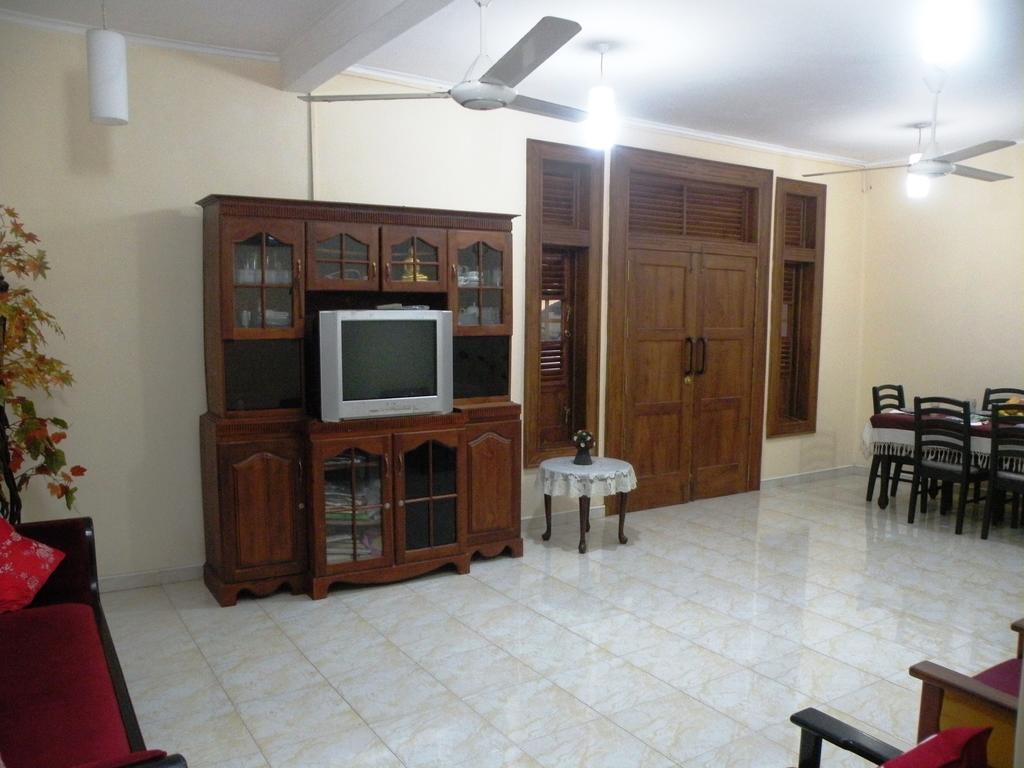 Henderson Airport Residence Negombo Kültér fotó