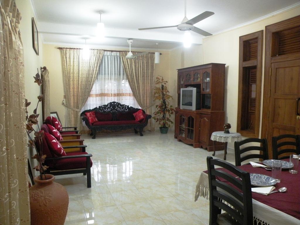 Henderson Airport Residence Negombo Kültér fotó