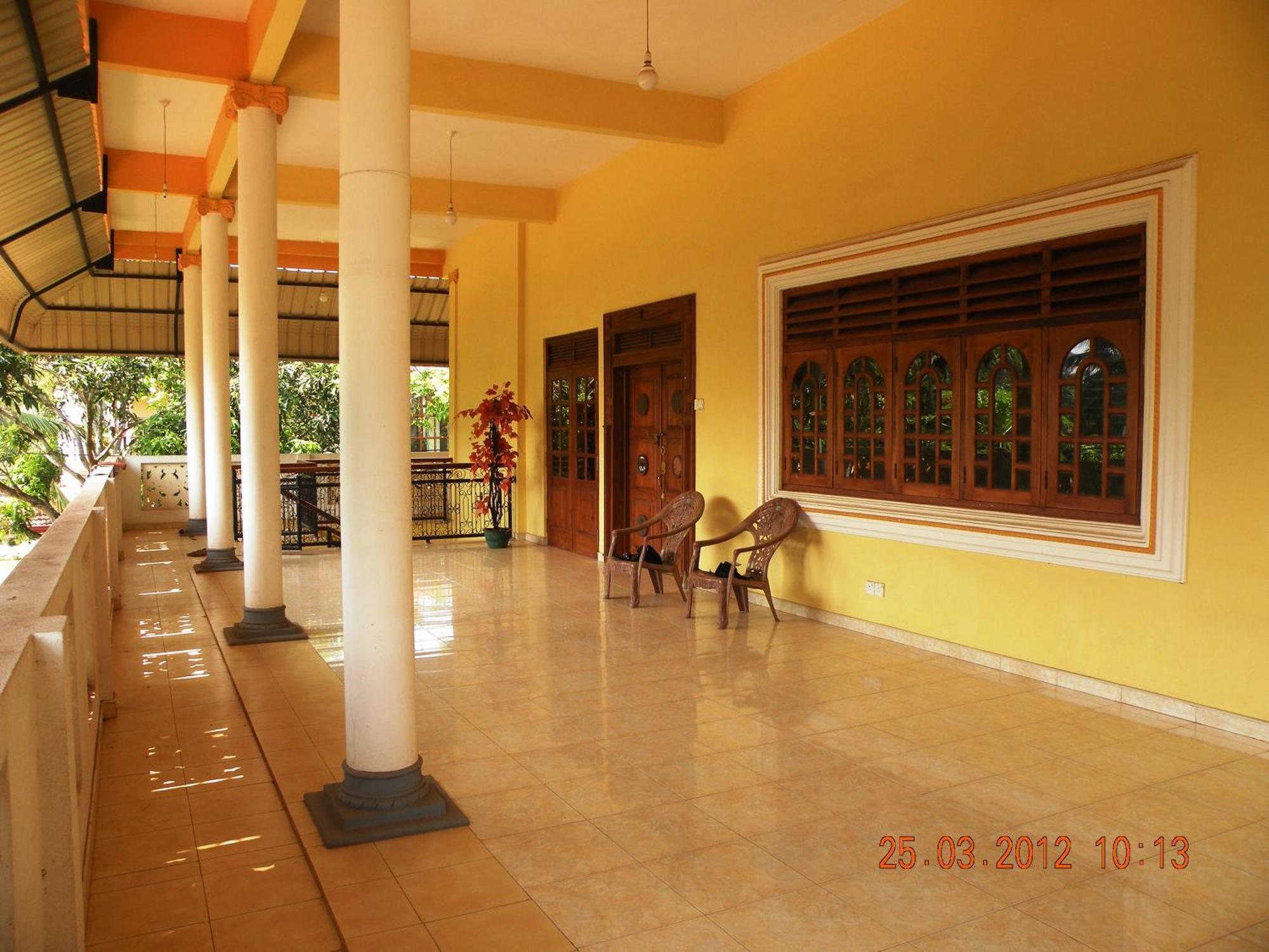 Henderson Airport Residence Negombo Szoba fotó