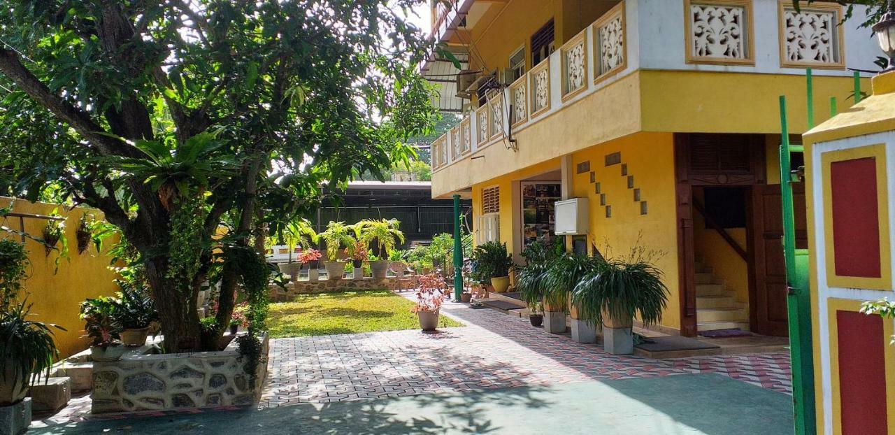 Henderson Airport Residence Negombo Kültér fotó